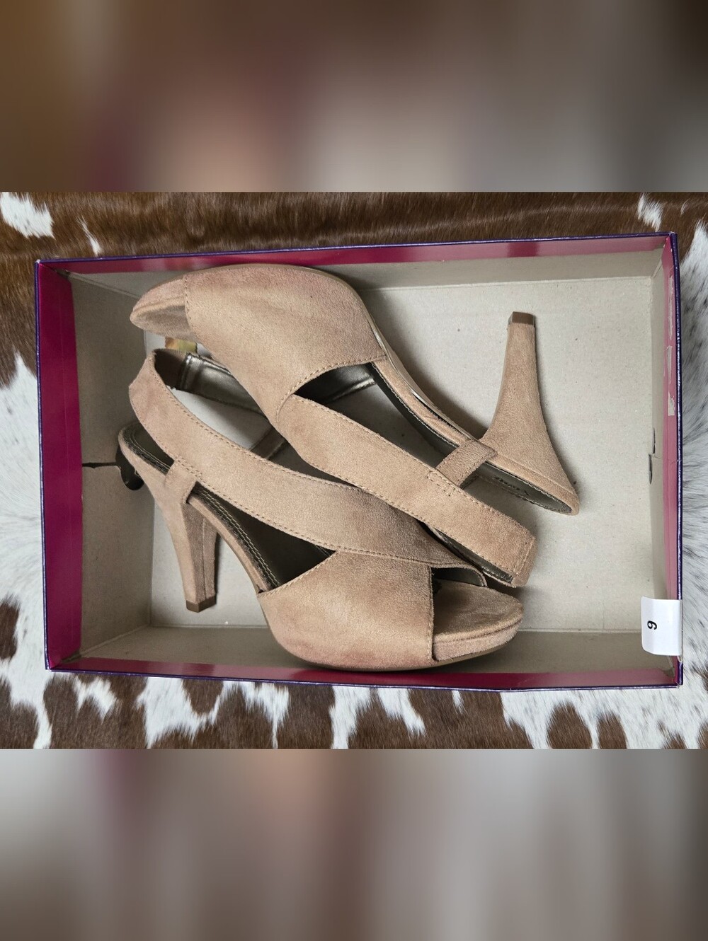 FIONI Clothing Tan Suede Open-Toe Slingback Heels